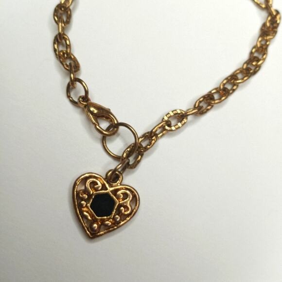 boutique Jewelry - Rustic Chain Dangling Heart Onyx Bracelet